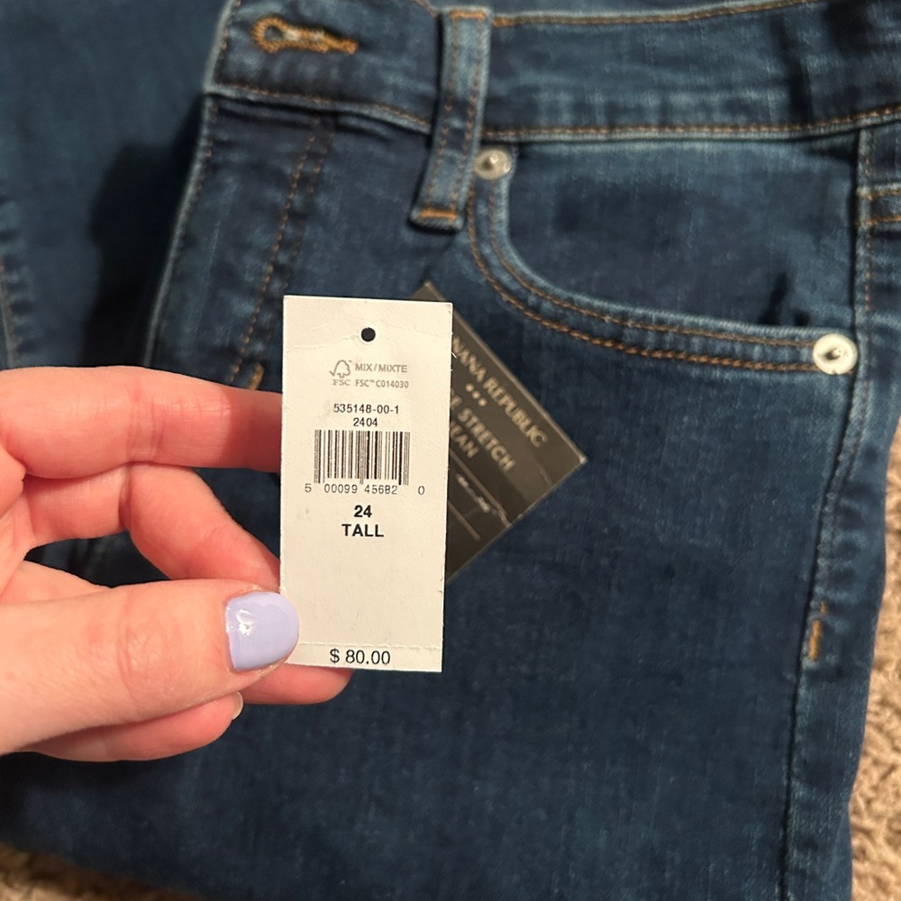 Banana Republic NWT Slim Jean